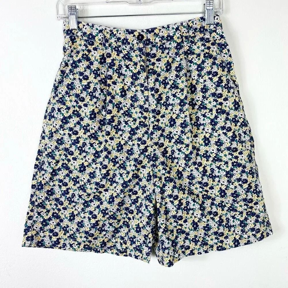 Vintage Liz Claiborne Golf Navy & Yellow Floral High Rise Mom Shorts Size 8